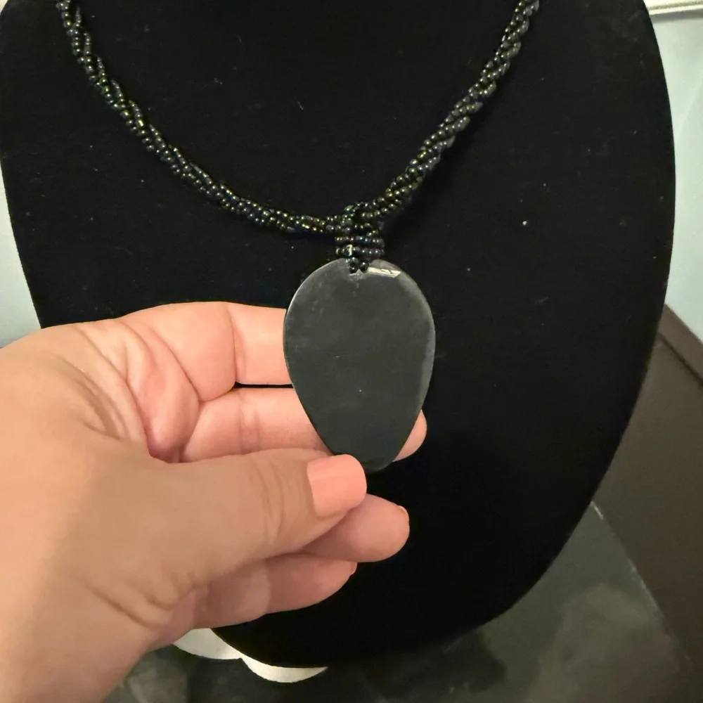 Teardrop Mosaic New Zealand Paua Abalone Black Seed Beads Necklace about 18in